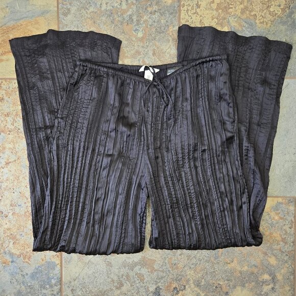 H & M Size Medium Black Textured Pleated Pants Elastic Drawstring Waist Wide Leg - Picture 1 of 15
